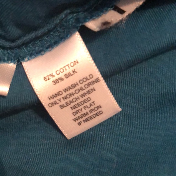 Cotton Silk blend tank with beautiful neck decor - Picture 5 of 5